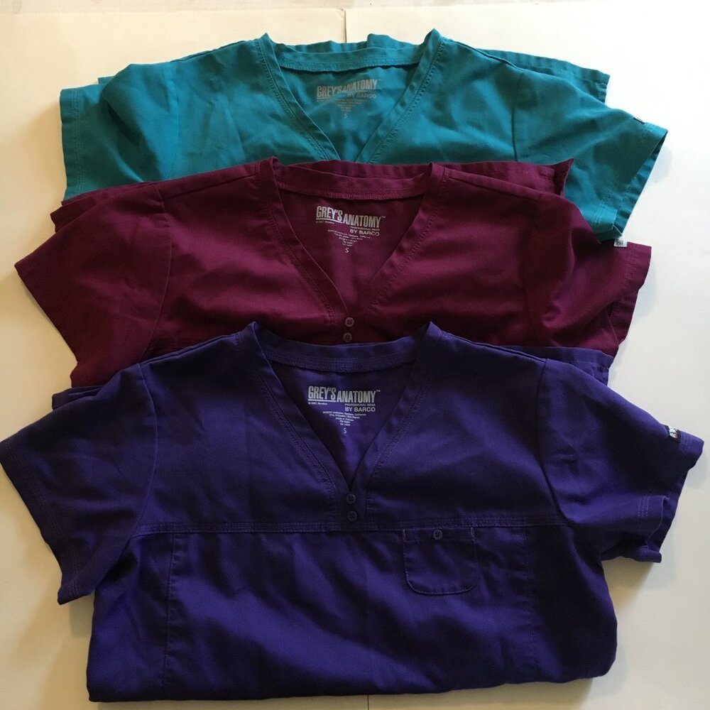 Grey's Anatomy Barco Scub Tops S Lot Teal Green Purple Plum Nurse MA V-neck